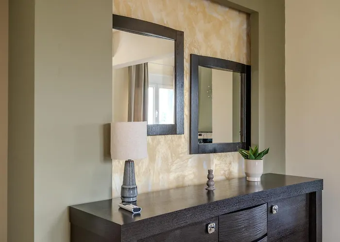 The Olive House アパート